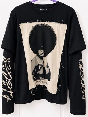 Papa John’s Black Long Sleeve Graphic Tee with Beige Patch